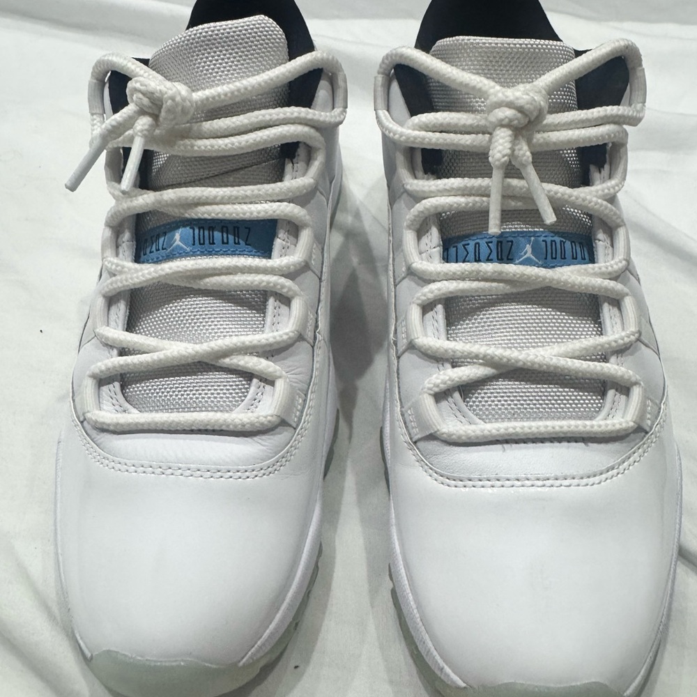 Nike Jordan 11 Retro Low Legend Blue